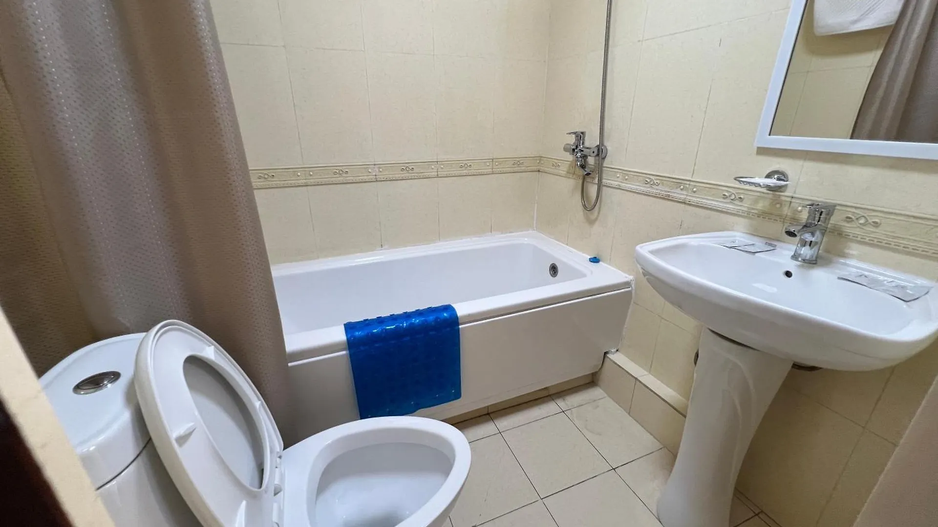 Belon Inn Nur-Sultan  3*, Nur-Sultan (Astana) Kazakhstan